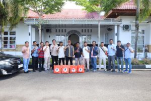 Kebersamaan Kian Menguat, Kolaborasi Pemko Pariaman dan SMSI Salurkan Bantuan Untuk Wartawan Terdampak Bencana